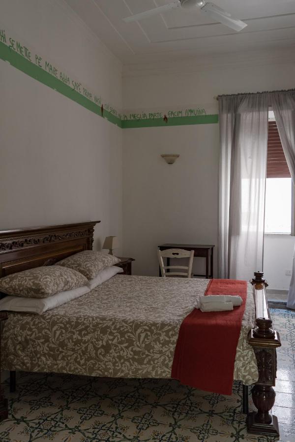 Antica Terrazza Frascati Bed & Breakfast Bagian luar foto