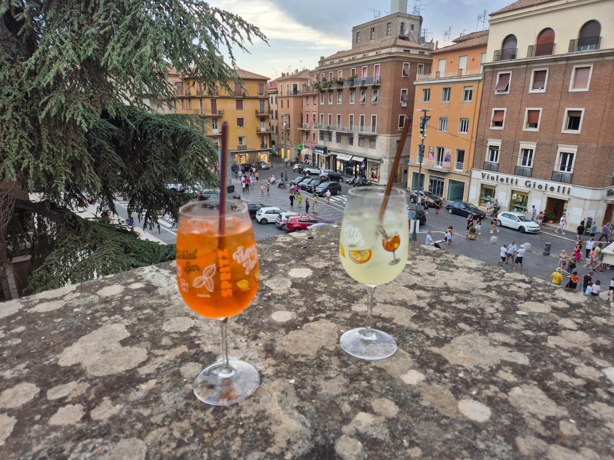 Antica Terrazza Frascati Bed & Breakfast Bagian luar foto