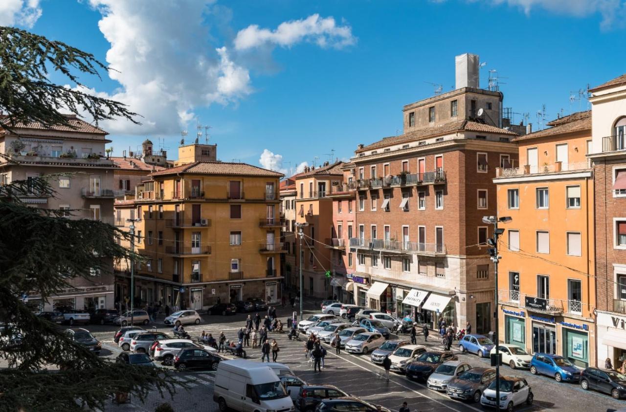 Antica Terrazza Frascati Bed & Breakfast Bagian luar foto