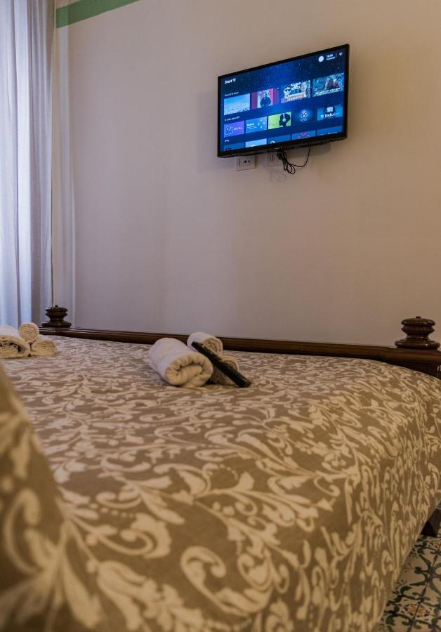 Antica Terrazza Frascati Bed & Breakfast Bagian luar foto
